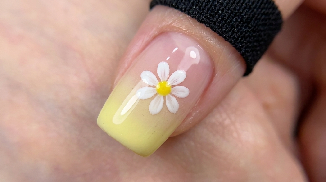 Fairy Yellow Gradient Daisy Nails — Beginner Step-by-Step Tutorial