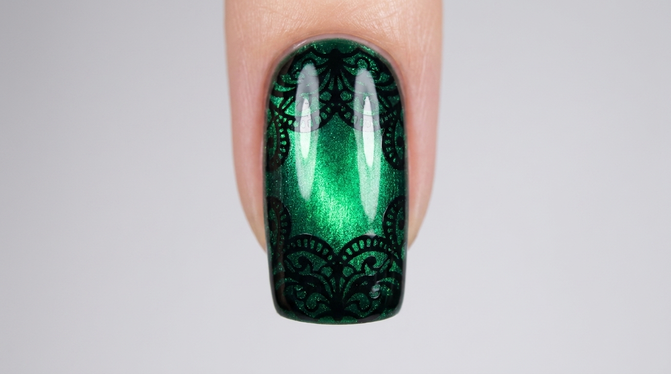 Brilliant green cat-eye reflection overlaid with crisp, intricate black floral window grille stamping.