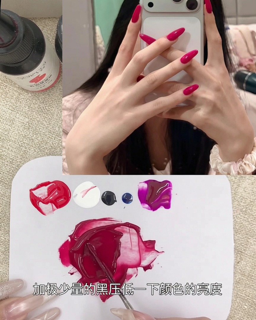 A tiny drop of blue gel being added to the colored gel mixture on the palette.