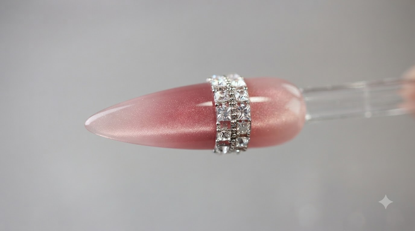 Clear Flash Ring Cat Eye Nail Art — Sparkling Designer Tutorial