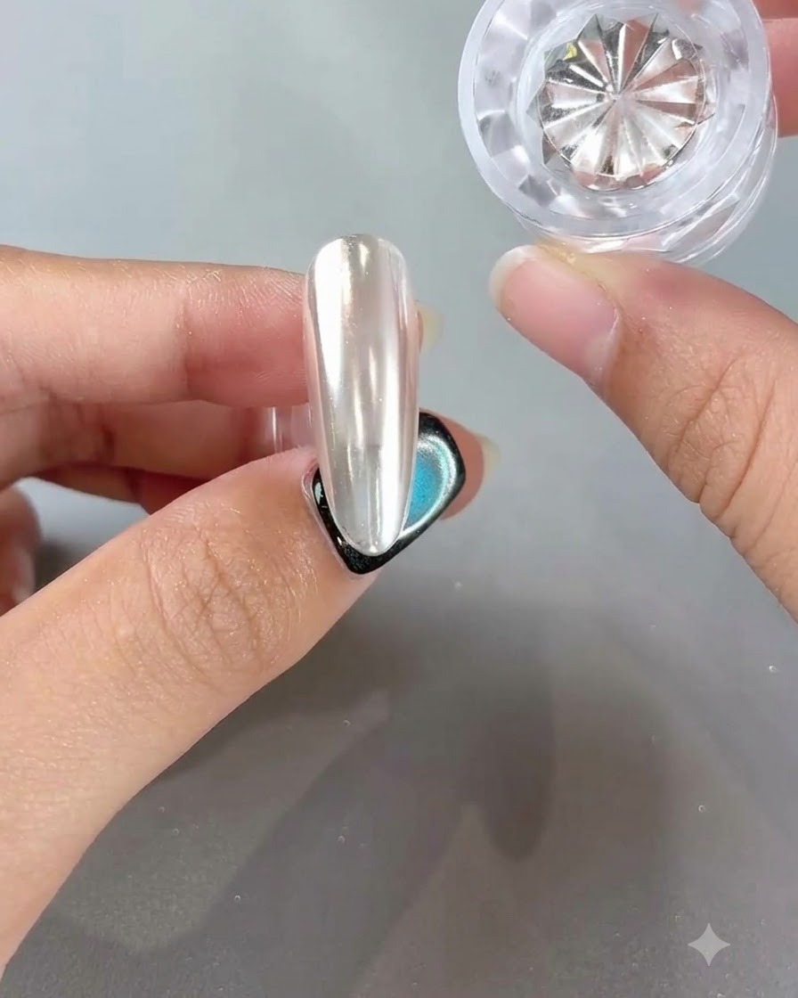 A jar of style valley sealing coat positioned next to a flawless mirror-finished nail tip.